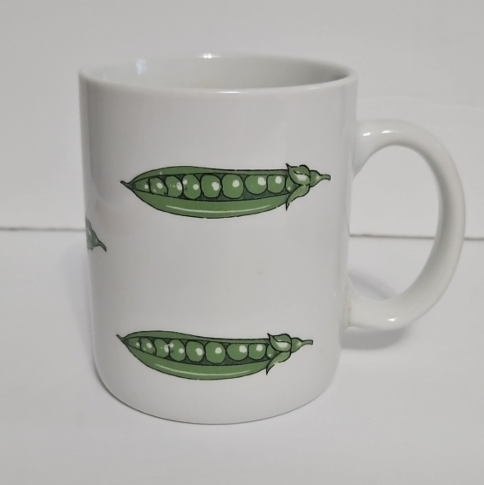 BIA Cordon Bleu Coffee Mug Pea Pod Beans Garden Vegetable Tea Vintage